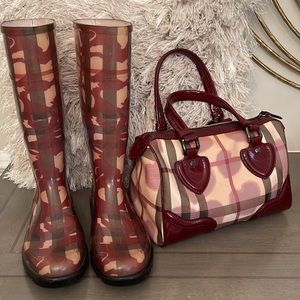 Burberry Raspberry “Heart Check” Rain Boots Women’s Size 39